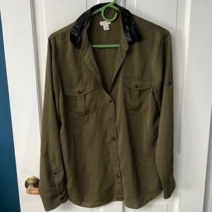 JCrew army green with black fake leather collar button up blouse size S